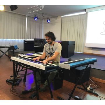 Michael Massier (clape - Delia, Talisman, etc.)